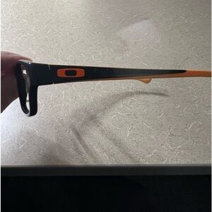 Oakley orange and black tailspin glasses EUC